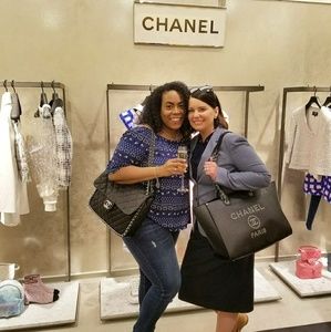 Meet your sellers! ❤️❤️😍😍💅🏽💅🏽💋💋👑👑